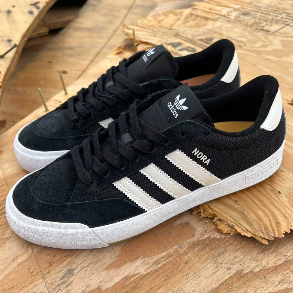 Zapatos Adidas Nora Black White
