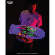 Tabla Coleccionable Santa Cruz x Stranger Things Meek Slasher Eddie Reveal 10.1