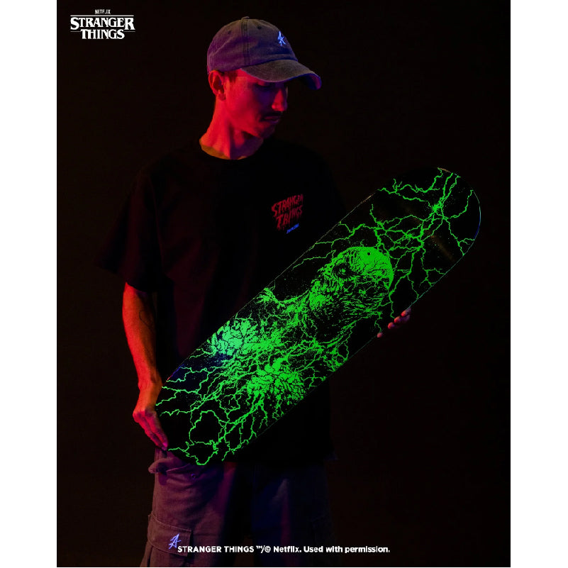 Tabla Santa Cruz x Stranger Things Vecna 8.5