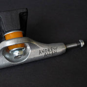 Trucks Independent Andrew Allen Hollow