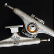 Trucks Independent Hollow Kevin Baekkel Pro