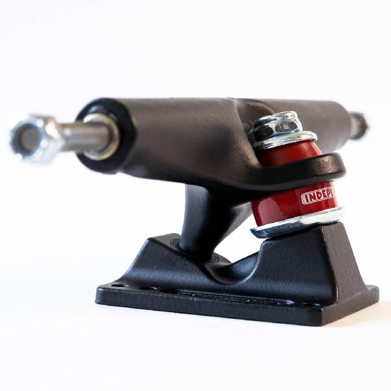 Trucks Independent Stage 4 Black