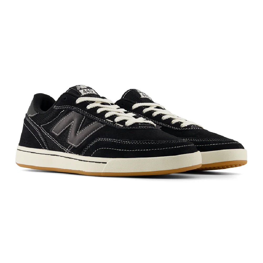 ZapatosNewBalanceNumeric440V2BlackSeaSalt_1.jpg