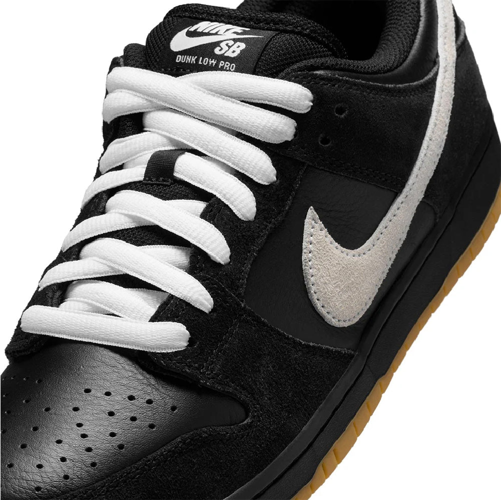 Zapatos Nike SB Dunk Low Pro Black White