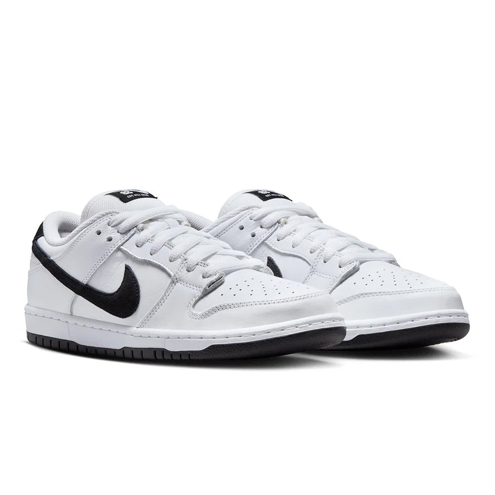 ZapatosNikeSBDunkLowProWhiteBlack_1.jpg