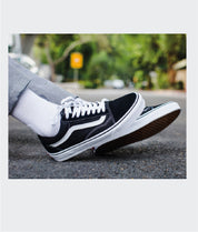 Zapatos Vans Old Skool Black White