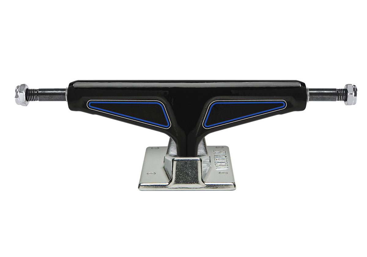 venture-v-lights-bobby.jpg